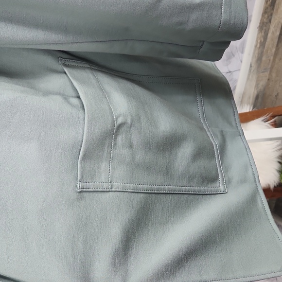 Athleta Eastbound Seafoam Blazer - Picture 4 of 7
